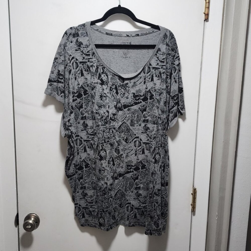 EUC Torrid Size 5 Marvel Comic Printed Tee